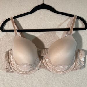 Wacoal Bra 40C Standard T-Shirt Bra Blush Color Lightly Padded Underwire Bra